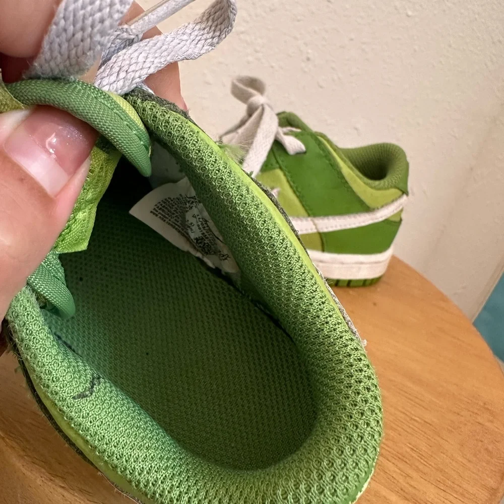 Nike Kids Green and White Low-Top Sneakers